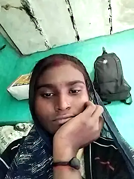 Big Lovexx online show from November 26, 2025, 4:13 am