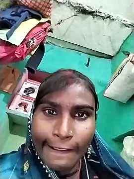 Big Lovexx online show from December 5, 2025, 7:39 am