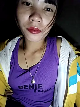 gugu0022 online show from November 27, 2025, 12:29 pm