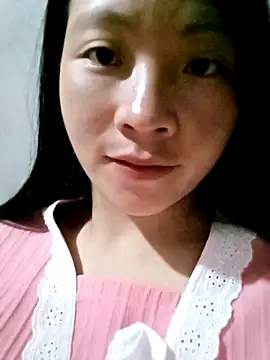 Snapshot of Micky_baby chatting on May 6, 2026, 3:39 pm Micky baby online show from May 6, 2026, 3:39 pm