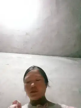 Snapshot of Micky_baby chatting on May 18, 2026, 2:56 pm Micky baby online show from May 18, 2026, 2:56 pm