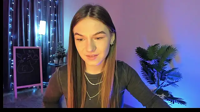 luna lust 212 online show from February 8, 2026, 4:16 am