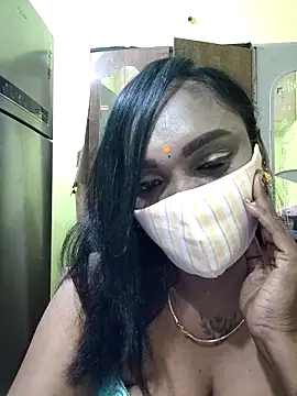 Dharshini98 online show from February 28, 2026, 8:32 pm