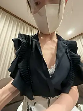 mayumichan13 online show from April 21, 2026, 8:34 pm