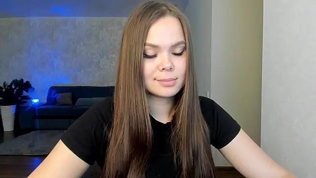 Kira love 81 online show from May 10, 2026, 4:17 am