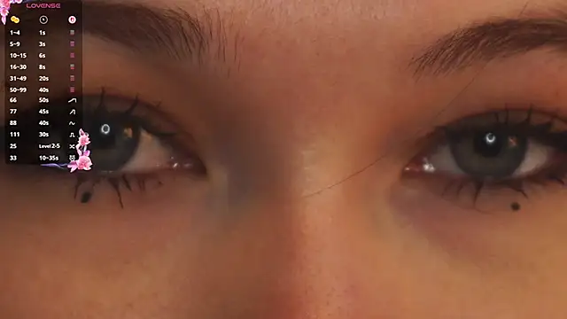 cheeky cherry  online show from November 30, 2025, 3:05 pm