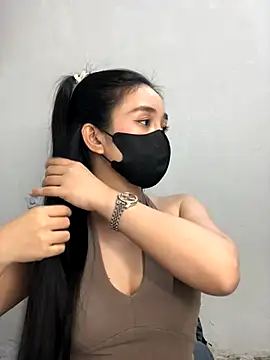 Tina 2k3 online show from December 19, 2025, 6:20 am