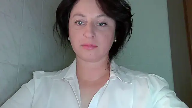 Snapshot of MelinaAx chatting on June 24, 2026, 8:02 am MelinaAx online show from June 24, 2026, 8:02 am