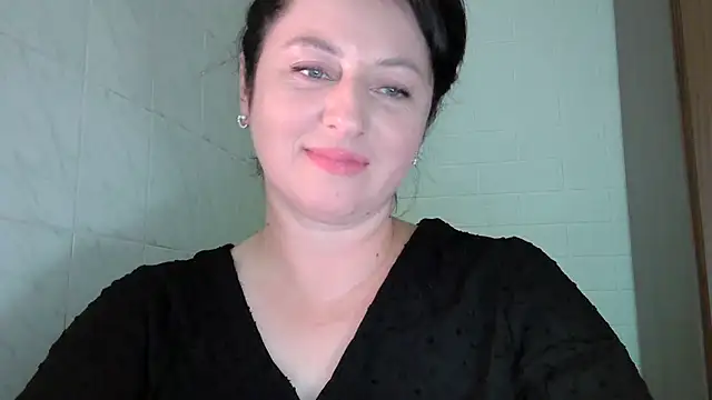 Snapshot of MelinaAx chatting on July 2, 2026, 7:09 pm MelinaAx online show from July 2, 2026, 7:09 pm