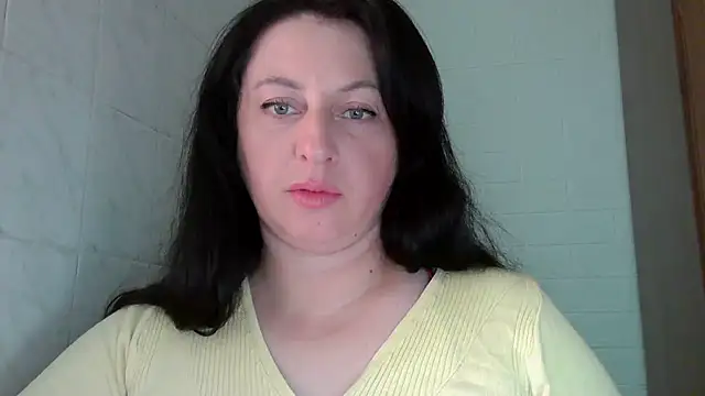 Snapshot of MelinaAx chatting on July 10, 2026, 7:49 pm MelinaAx online show from July 10, 2026, 7:49 pm