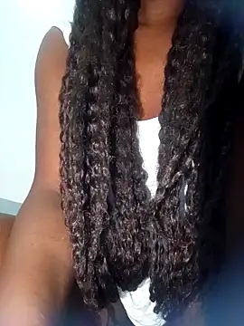 Snapshot of mirna96 chatting on May 2, 2026, 8:25 pm mirna96 online show from May 2, 2026, 8:25 pm