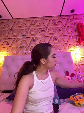 MelanyyJhonson15 online show from February 25, 2026, 2:54 am