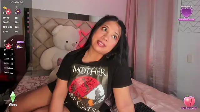 Sweettpepper25 online show from December 1, 2025, 8:41 am