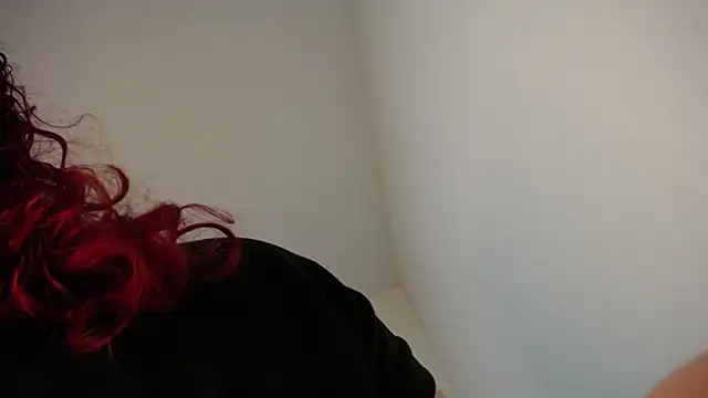 selene rouse  online show from April 17, 2026, 11:30 pm