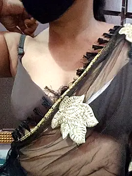 Snapshot of mahalaxmi_teluguammai chatting on November 14, 2025, 10:14 am mahalaxmi teluguammai online show from November 14, 2025, 10:14 am