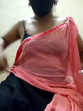 mahalaxmi teluguammai online show from November 27, 2025, 4:42 pm