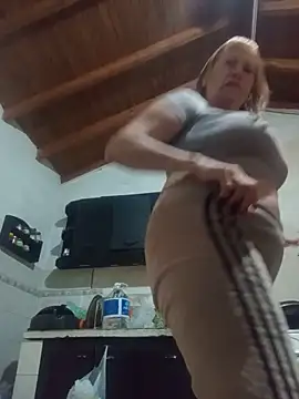 SexyMilf1211 online show from May 25, 2026, 11:38 am