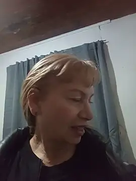 SexyMilf1211 online show from July 8, 2026, 10:53 am