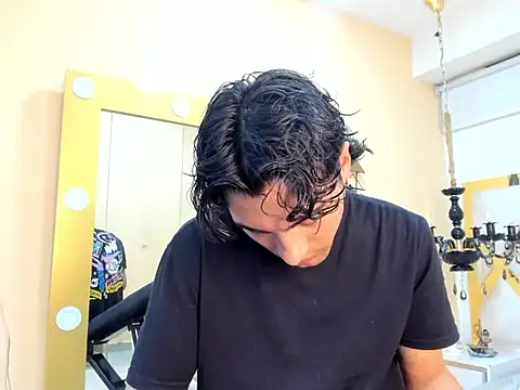 MattFiore online show from December 20, 2025, 7:10 pm