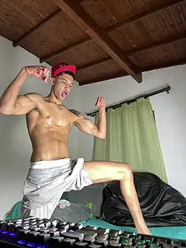 Snapshot of Adan_baby chatting on January 10, 2026, 9:05 pm Adan baby online show from January 10, 2026, 9:05 pm