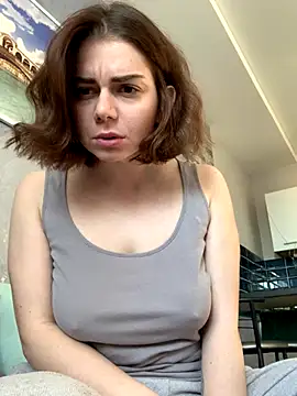 AlisaRain online show from November 14, 2025, 12:59 pm