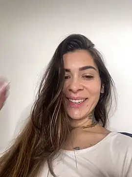 Snapshot of fer-nanda chatting on June 16, 2026, 3:36 pm fer-nanda online show from June 16, 2026, 3:36 pm