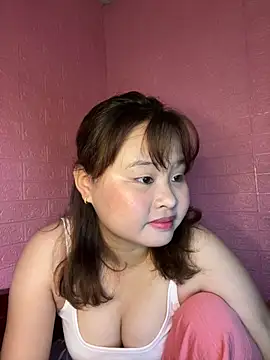 Lina8386 online show from November 22, 2025, 7:02 pm