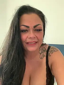 Snapshot of Phillipa_valentina chatting on June 14, 2026, 7:49 pm Phillipa valentina online show from June 14, 2026, 7:49 pm