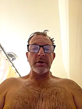 longsmooth4u online show from November 17, 2025, 8:25 pm