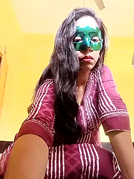 Nisha  19 online show from November 27, 2025, 8:16 am