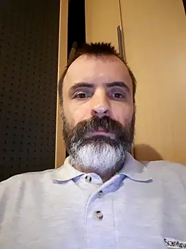 Snapshot of Artur50 chatting on November 27, 2025, 7:49 pm Artur50 online show from November 27, 2025, 7:49 pm