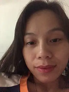 Trangbabylove online show from November 21, 2025, 9:35 pm