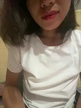 Snapshot of Trangbabylove chatting on July 21, 2026, 4:48 am Trangbabylove online show from July 21, 2026, 4:48 am