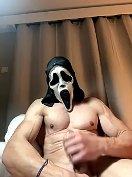 Luna MaskedMan online show from December 20, 2025, 9:05 am