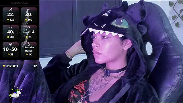 Snapshot of Anny_Kiitty chatting on March 18, 2026, 8:01 pm Anny Kiitty online show from March 18, 2026, 8:01 pm