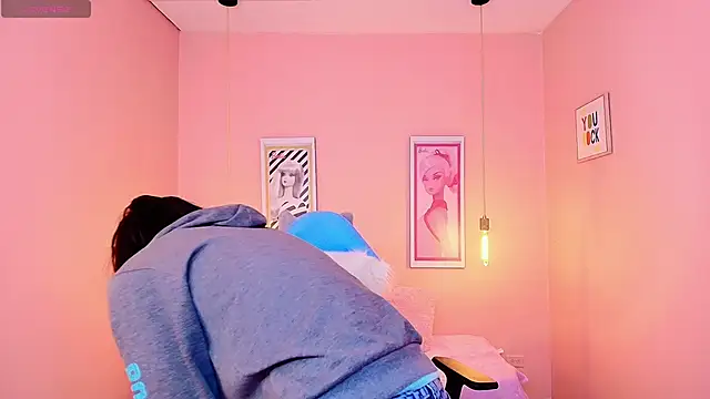 Milu carbajal x online show from February 15, 2026, 12:36 pm