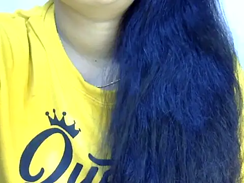 Muskan Jha online show from May 17, 2026, 2:02 pm