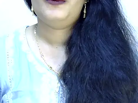 Muskan Jha online show from May 21, 2026, 2:24 pm