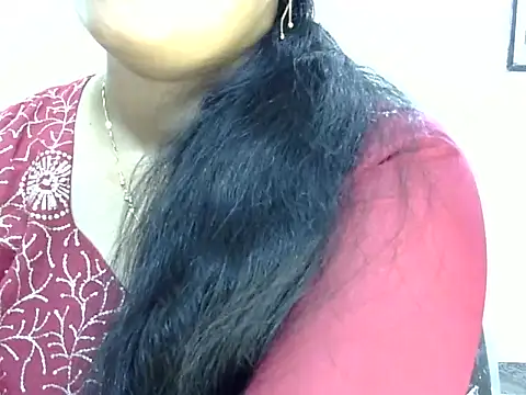Snapshot of Muskan_Jha chatting on July 9, 2026, 12:09 pm Muskan Jha online show from July 9, 2026, 12:09 pm