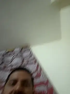 Snapshot of BuskedFester chatting on December 2, 2025, 3:56 am BuskedFester online show from December 2, 2025, 3:56 am