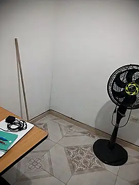 BWW-CINDY11 online show from March 18, 2026, 10:13 pm