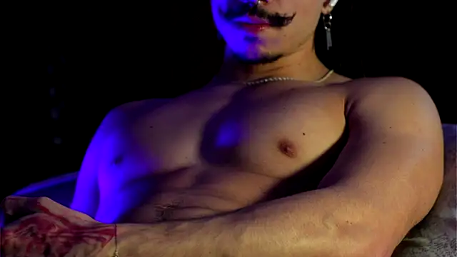 TOKYO oo online show from February 1, 2026, 4:27 pm