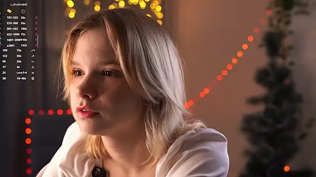 PhillisEsplin online show from December 22, 2025, 7:00 pm