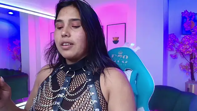 Gemma bellini online show from March 31, 2026, 7:36 pm