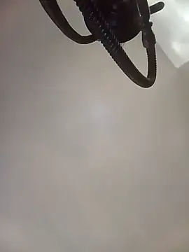 Motherbigbus online show from February 13, 2026, 3:19 pm