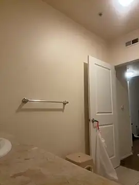 Motherbigbus online show from February 24, 2026, 8:51 pm