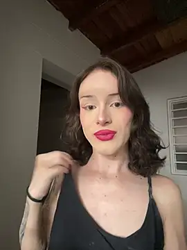Snapshot of Baby_luxury chatting on June 25, 2026, 1:26 pm Baby luxury online show from June 25, 2026, 1:26 pm