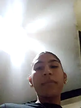 skinnyrox online show from November 21, 2025, 2:32 am