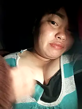 Rose-rose1234 online show from November 21, 2025, 8:40 pm