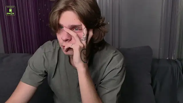 Snapshot of BlakeSawyer chatting on November 18, 2025, 5:01 am BlakeSawyer online show from November 18, 2025, 5:01 am